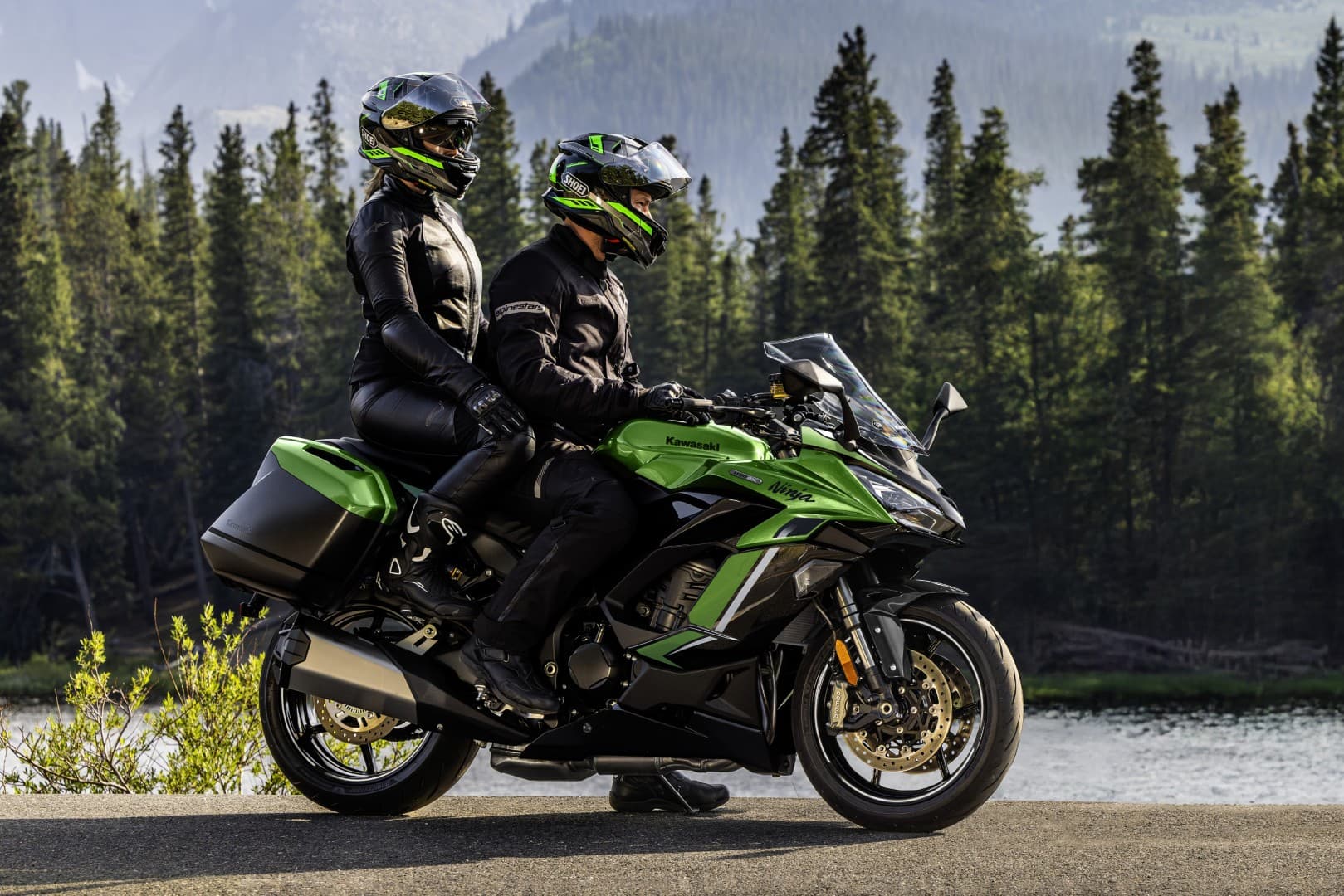 Nieuwe kleuren voor Kawasaki Ninja 1100SX en Ninja 1100SX SE in 2027